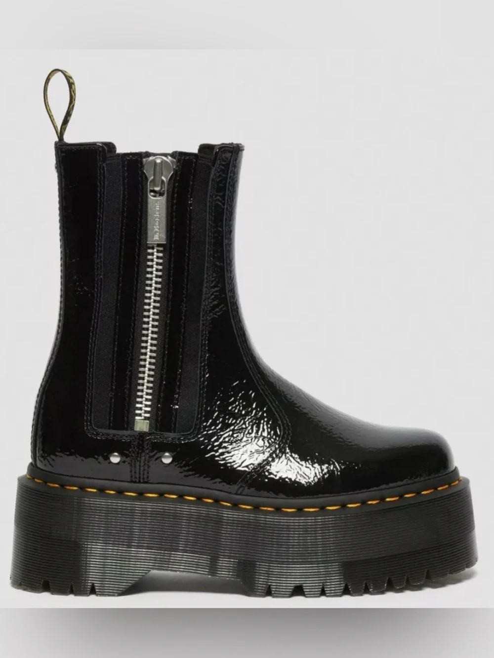 DR. MARTENS 2976 MAX DISTRESSED PATENT CHELSEA PLATFORM BOOTS, SZ 8, NEW, $220.